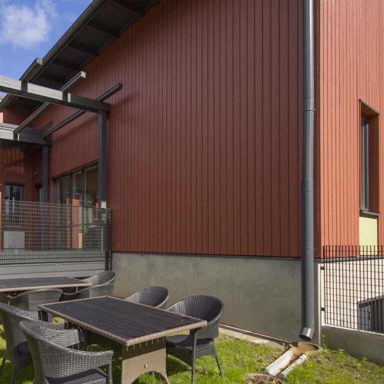 Fire-resistant Topcoat-S exterior cladding panel. Hovila Youth Home.
